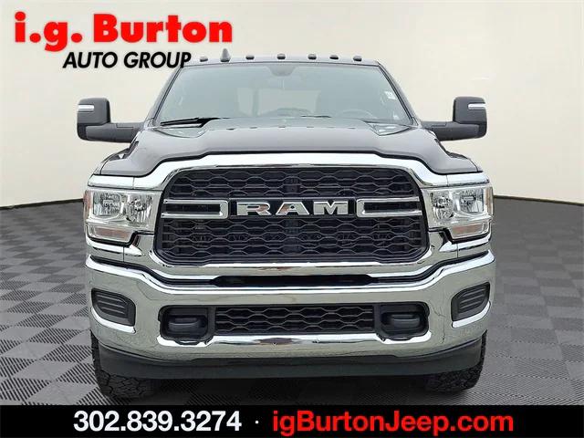 2024 RAM 2500 Tradesman Crew Cab 4x4 8 Box