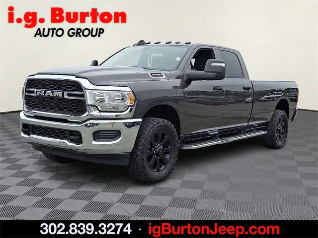 2024 RAM 2500 Tradesman Crew Cab 4x4 8 Box