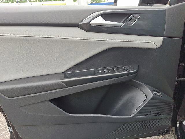 2022 Volkswagen Taos 1.5T SEL