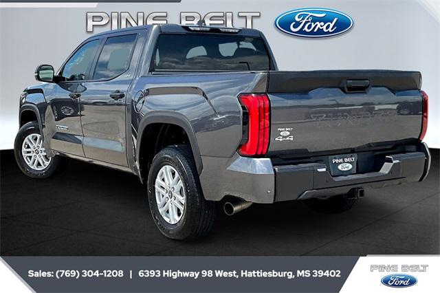 2024 Toyota Tundra SR5 4WD