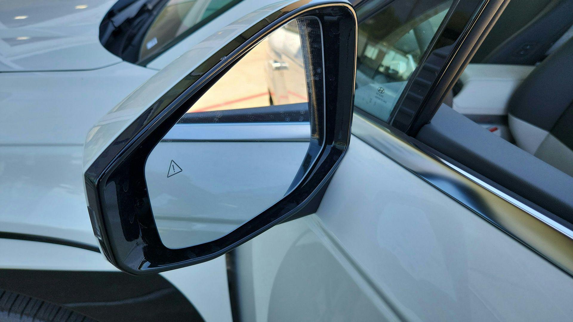 2026 Hyundai IONIQ 9 SEL - Photo 11
