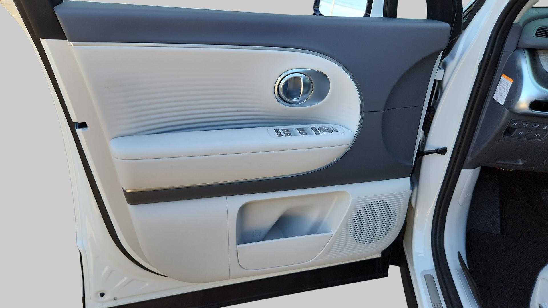 2026 Hyundai IONIQ 9 SEL - Photo 24