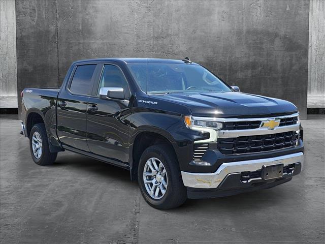 2022 Chevrolet Silverado 1500 4WD Crew Cab Short Bed LT with 2FL