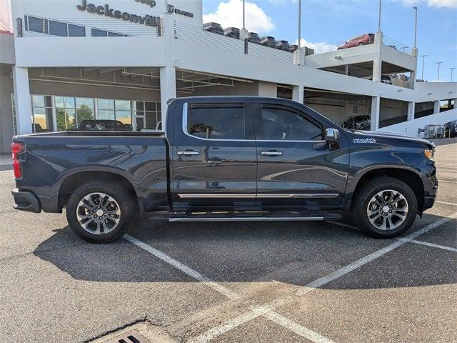 2022 Chevrolet Silverado 1500 4WD Crew Cab Short Bed High Country
