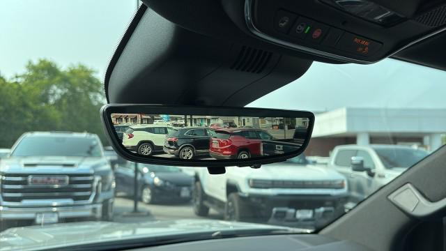 2024 GMC Sierra Denali Edition 1