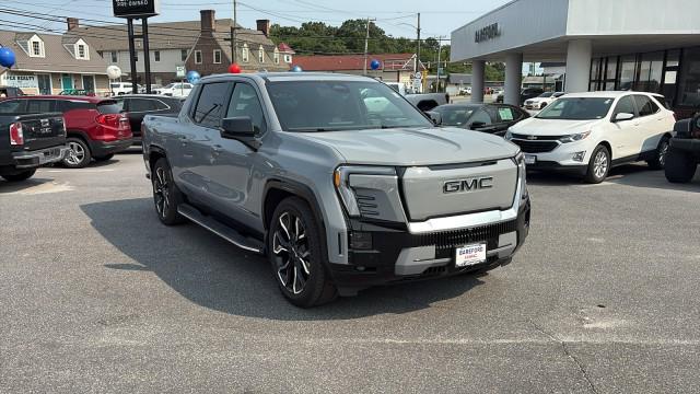2024 GMC Sierra Denali Edition 1