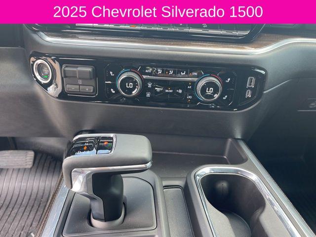 2025 Chevrolet Silverado 1500 4WD Crew Cab Short Bed RST