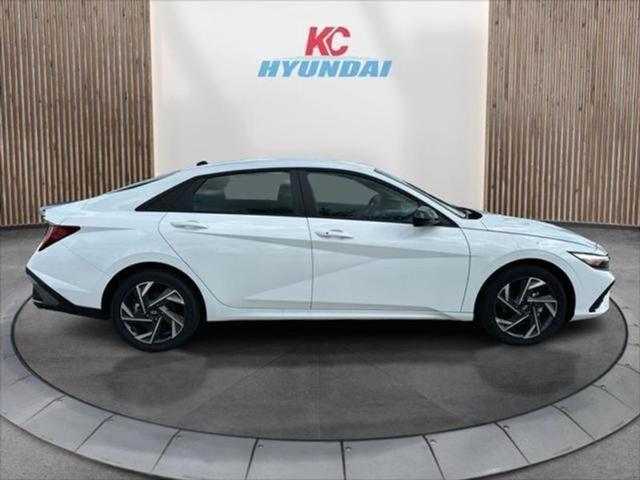 2025 Hyundai Elantra Hybrid SEL Sport