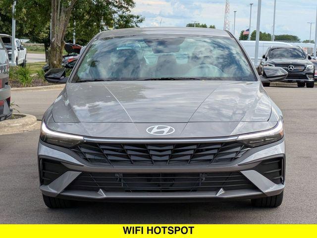 2025 Hyundai Elantra Hybrid SEL Sport