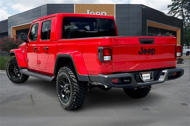 2025 Jeep Gladiator GLADIATOR HIGH TIDE 4X4