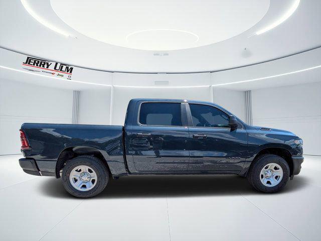 2026 RAM Ram 1500 RAM 1500 TRADESMAN CREW CAB 4X4 57 BOX