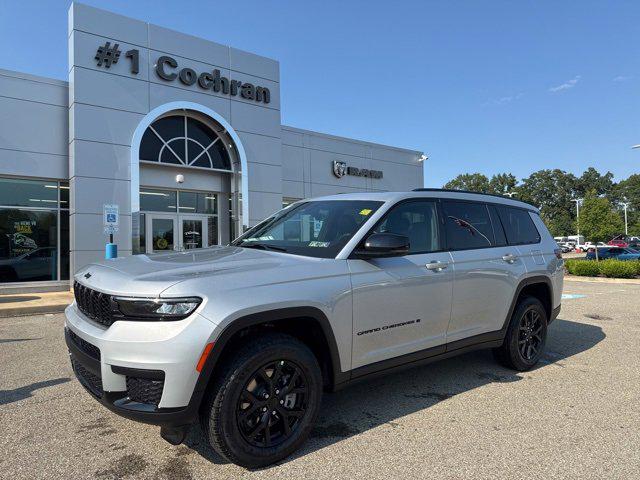 2025 Jeep Grand Cherokee GRAND CHEROKEE L ALTITUDE X 4X4