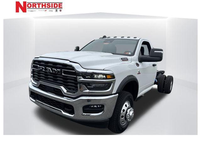 2025 RAM Ram 3500 Chassis Cab RAM 3500 TRADESMAN CHASSIS REGULAR CAB 4X4 84 CA 2025 RAM Ram 3500 Chassis Cab RAM 3500 TRADESMAN CHASSIS REGULAR CAB 4X4 84 CA