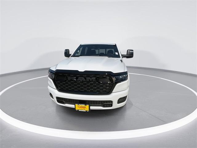 2025 RAM Ram 1500 RAM 1500 BIG HORN CREW CAB 4X2 57 BOX