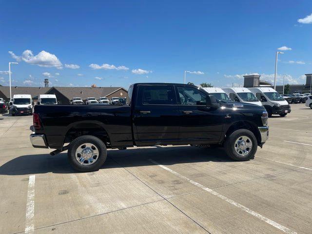 2025 Ram 2500 Tradesman Crew Cab 4x4 6'4" Box