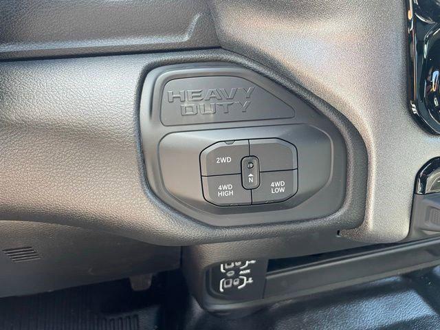 2025 Ram 2500 Tradesman Crew Cab 4x4 6'4" Box