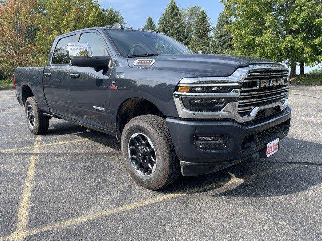 2025 RAM Ram 2500 RAM 2500 LARAMIE CREW CAB 4X4 64 BOX 2025 RAM Ram 2500 RAM 2500 LARAMIE CREW CAB 4X4 64 BOX
