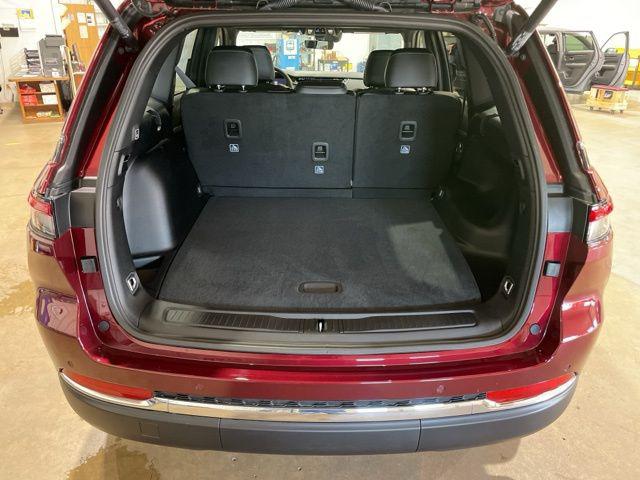 2025 Jeep Grand Cherokee GRAND CHEROKEE LIMITED 4X4 2025 Jeep Grand Cherokee GRAND CHEROKEE LIMITED 4X4