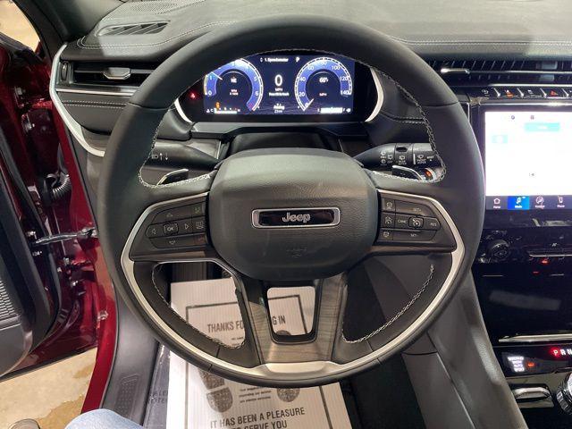 2025 Jeep Grand Cherokee GRAND CHEROKEE LIMITED 4X4 2025 Jeep Grand Cherokee GRAND CHEROKEE LIMITED 4X4