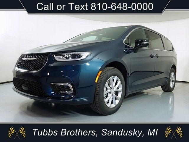 2025 Chrysler Pacifica PACIFICA SELECT AWD