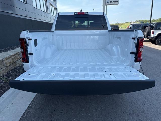 2026 Ram 1500 Laramie Crew Cab 4x4 57 Box