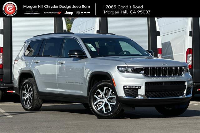 2025 Jeep Grand Cherokee GRAND CHEROKEE L LIMITED 4X4