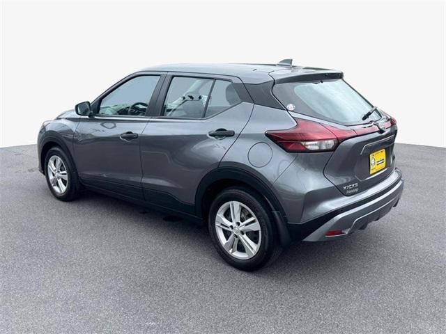 2023 Nissan Kicks S Xtronic CVT