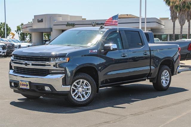 2021 Chevrolet Silverado 1500 4WD Crew Cab Short Bed LT