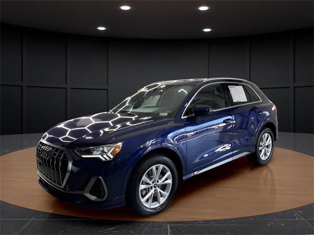 2023 Audi Q3 Premium Plus 45 TFSI S line quattro Tiptronic