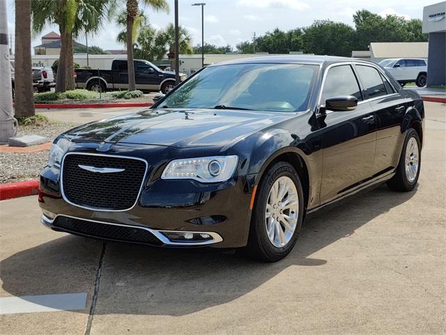 2021 Chrysler 300 Touring L