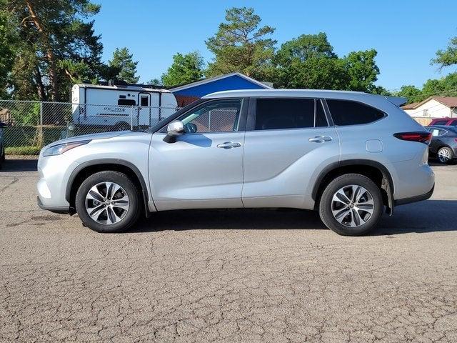 2024 Toyota Highlander XLE 2024 Toyota Highlander XLE