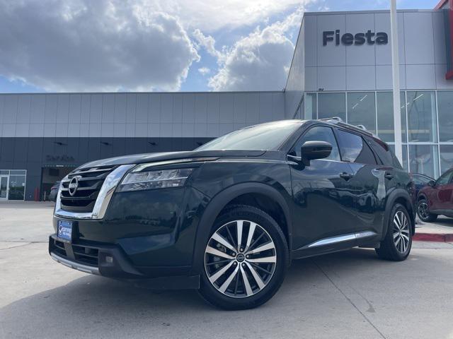 2022 Nissan Pathfinder Platinum 4WD