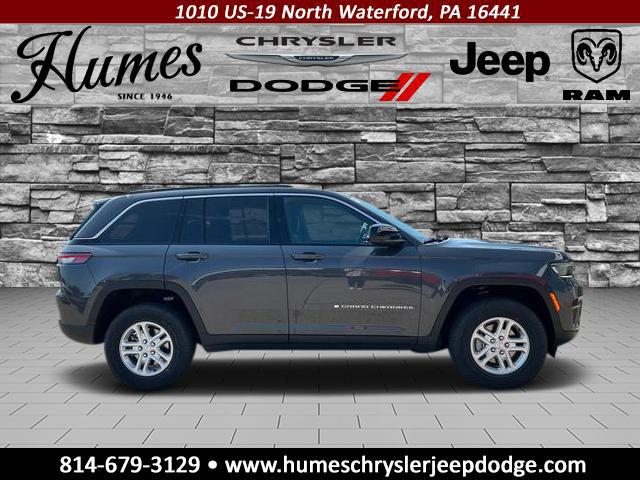2025 Jeep Grand Cherokee GRAND CHEROKEE LAREDO 4X4