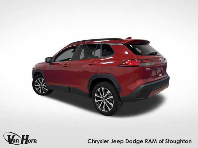 2022 Toyota Corolla Cross XLE