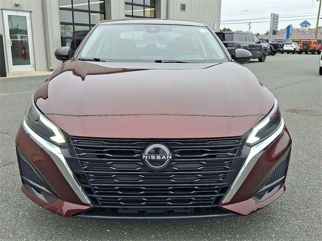2024 Nissan Altima SV FWD