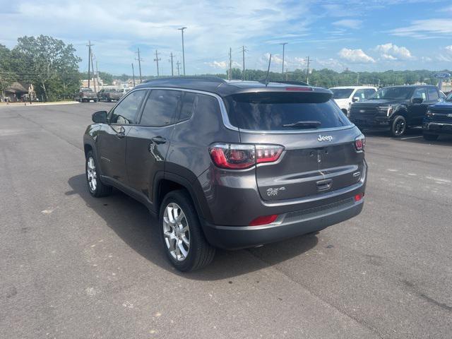 2023 Jeep Compass Latitude Lux FWD