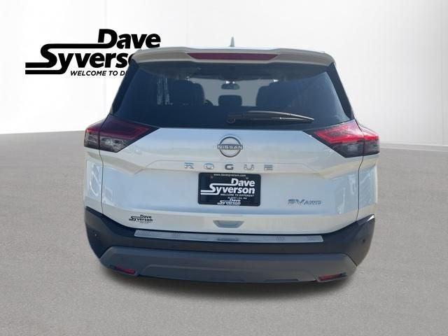 2022 Nissan Rogue SV Intelligent AWD