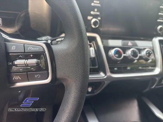 2022 Kia Sorento LX