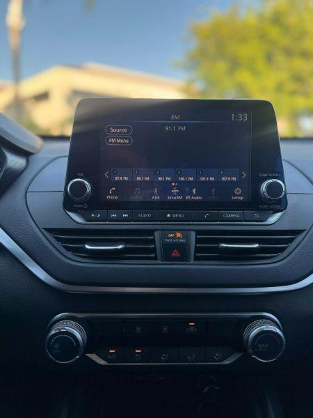 2022 Nissan Altima SV FWD