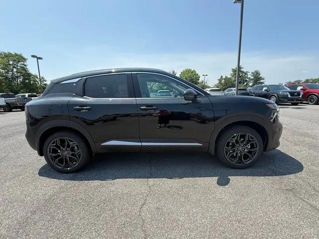 2025 Nissan Kicks SR Intelligent AWD