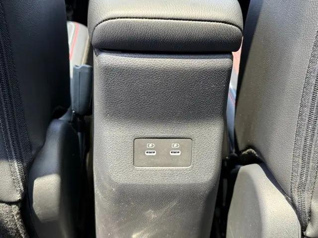 2025 Nissan Kicks SR Intelligent AWD