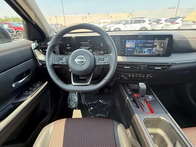 2025 Nissan Kicks SR Intelligent AWD