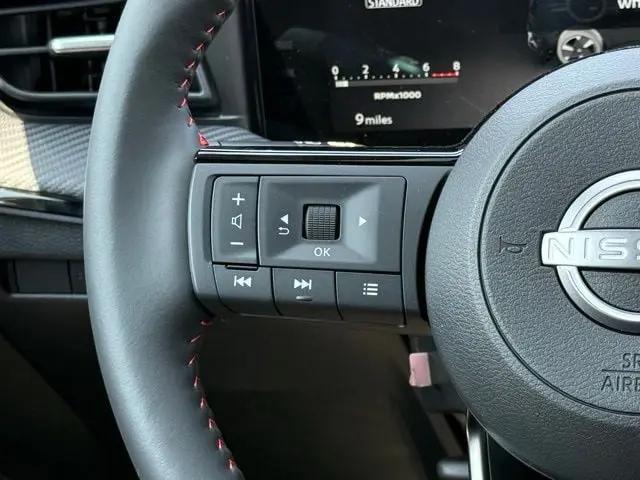2025 Nissan Kicks SR Intelligent AWD
