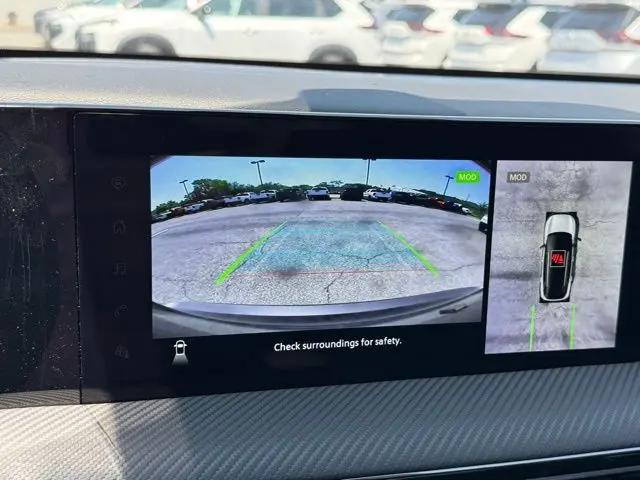 2025 Nissan Kicks SR Intelligent AWD