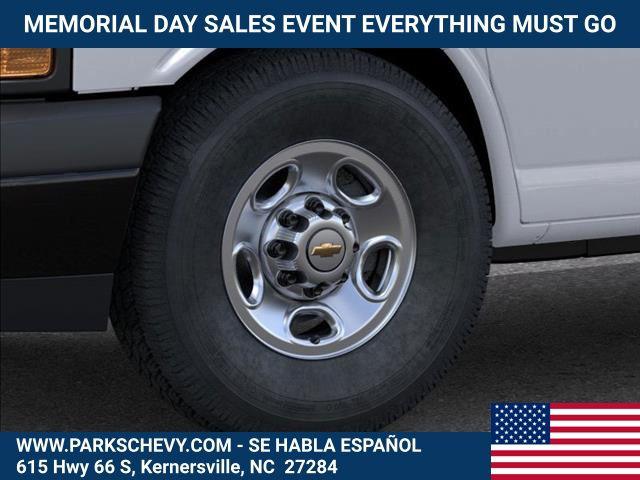 2025 Chevrolet Express Cargo Van RWD 2500 Regular Wheelbase WT