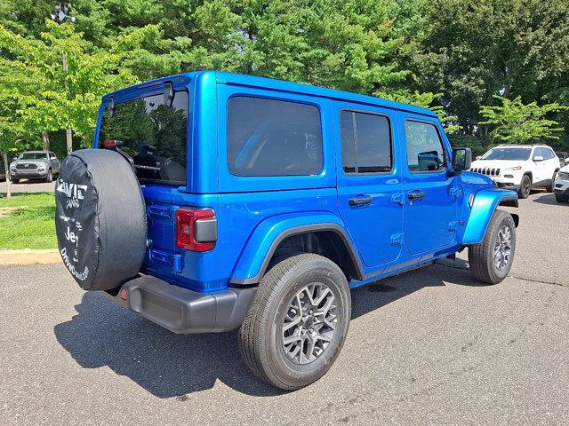 2025 Jeep Wrangler 4-Door Sahara 4x4