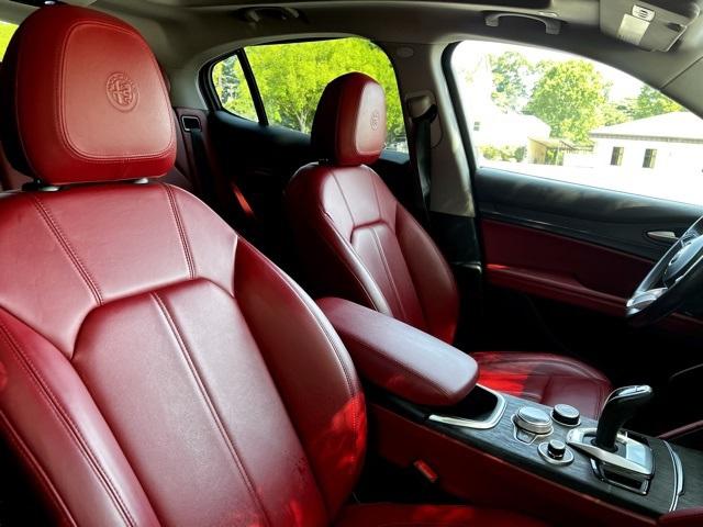 2021 Alfa Romeo Stelvio AWD