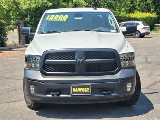 2023 RAM Ram 1500 Classic RAM 1500 CLASSIC TRADESMAN CREW CAB 4X4 57 BOX