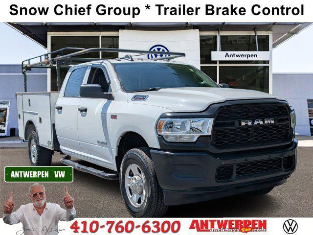 2020 RAM 2500 Tradesman Crew Cab 4X4 8 Box