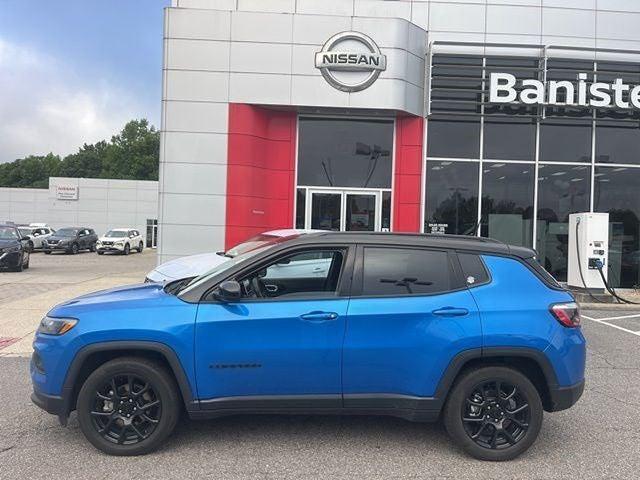 2022 Jeep Compass Altitude FWD